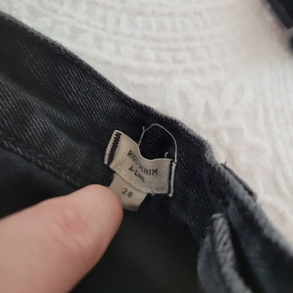 Madewell Rigid A-Line Black Denim Mini Skirt Raw Hem 28